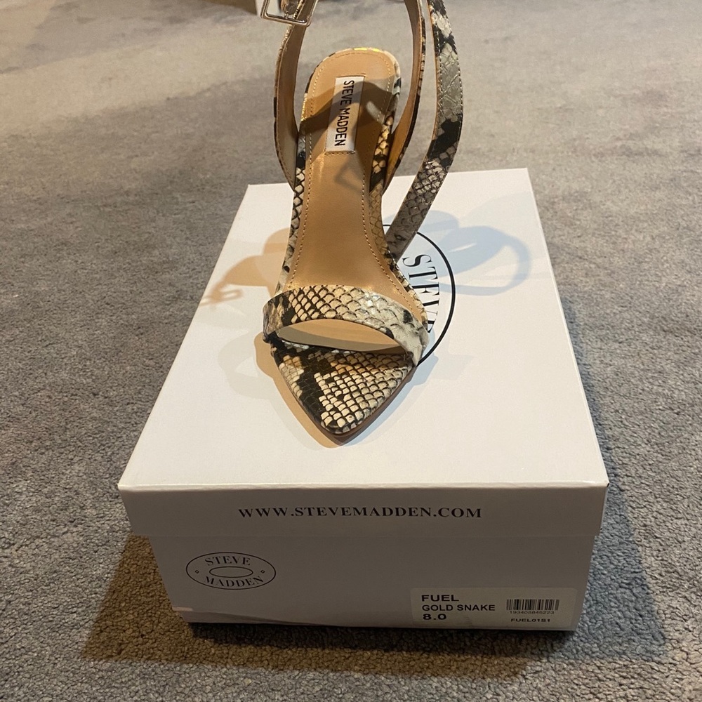 Brand New Steve Madden Sandals
